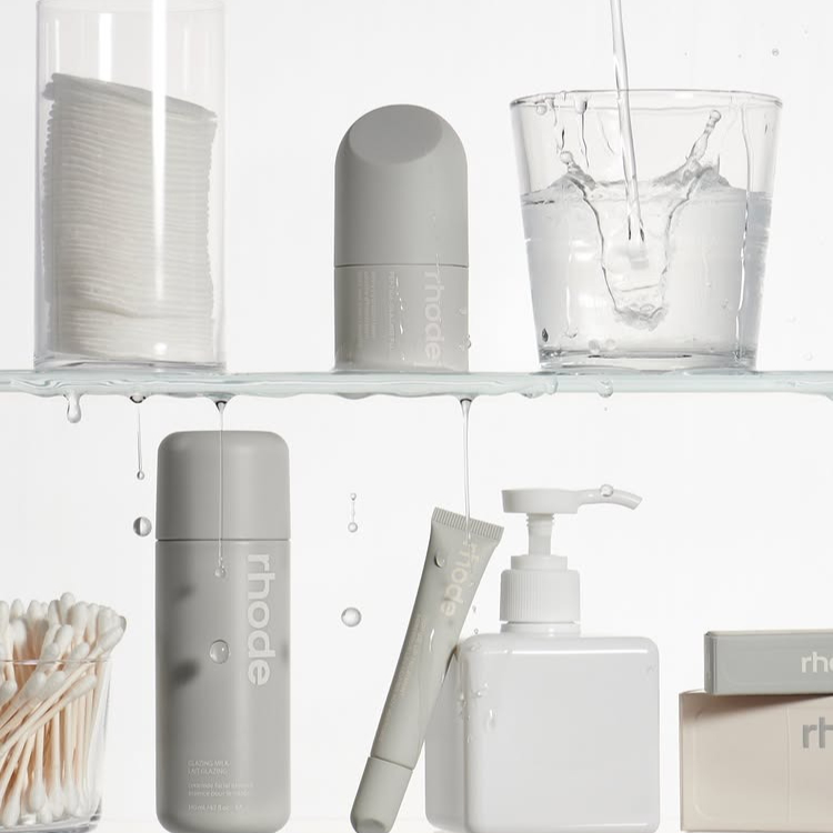 Rhod Nuovo Viso Spray Vetri Ne - Ulta Beauty Makeup recensione e prezzo